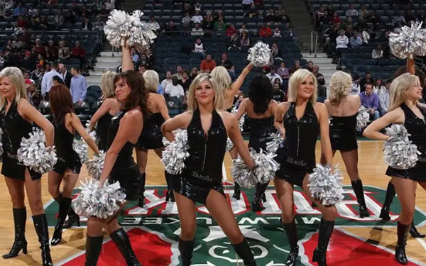 拓媒：杨瀚森表现糟糕透了，认为杨瀚森在NBA的前景不容乐观